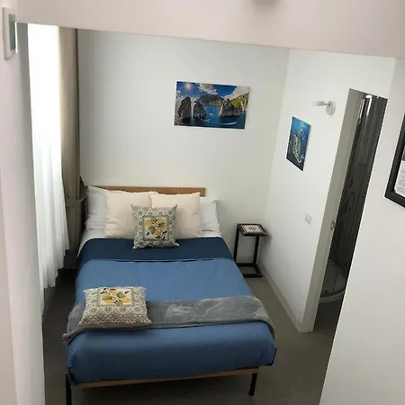 Bed & Breakfast Bellamania 2*