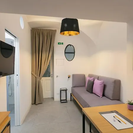 Bed & Breakfast Bellamania 4*